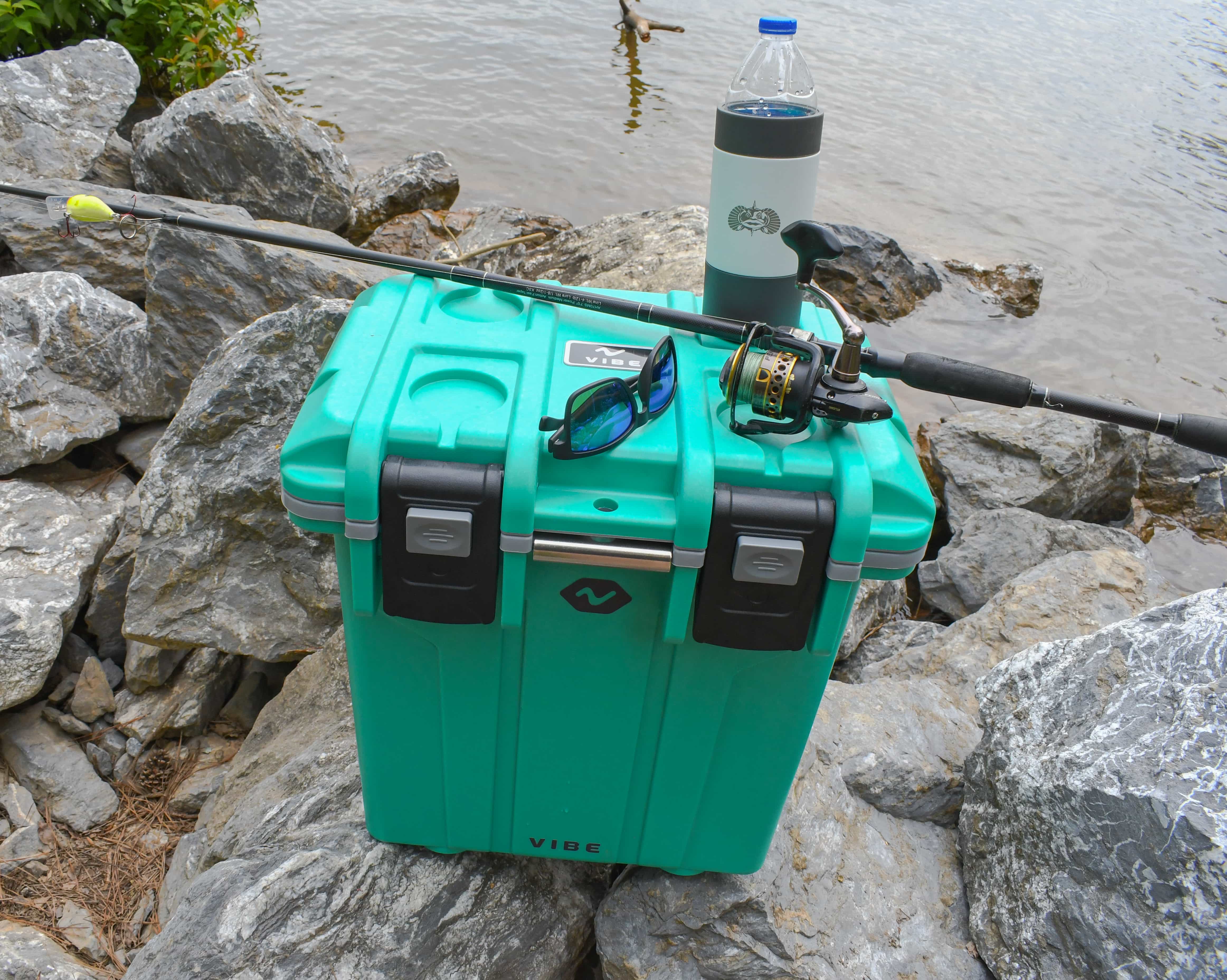 Vibe 20 Quart Cooler - Image 11